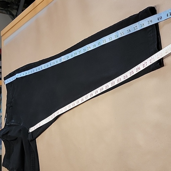 Jordache Size 18 Black Skinny Jeans, Excellent Used Condition - Picture 6 of 12